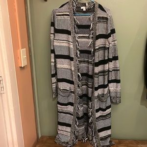 NY&Co Black & White Long Cardigan